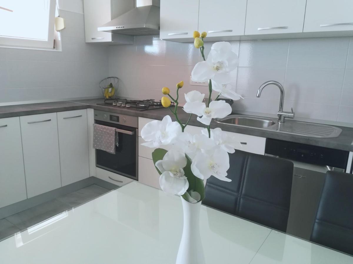 Apartment Kristina Trogir Buitenkant foto