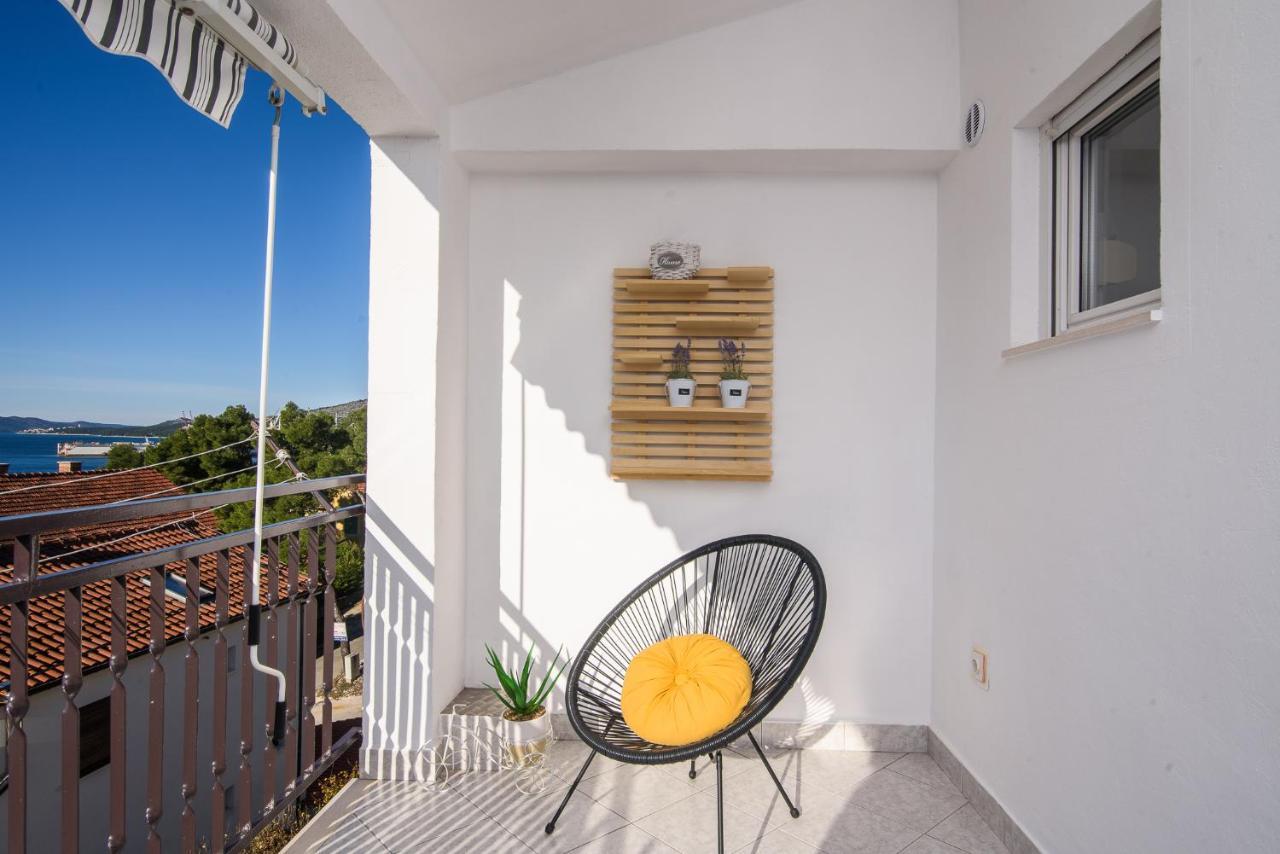 Apartment Kristina Trogir Buitenkant foto