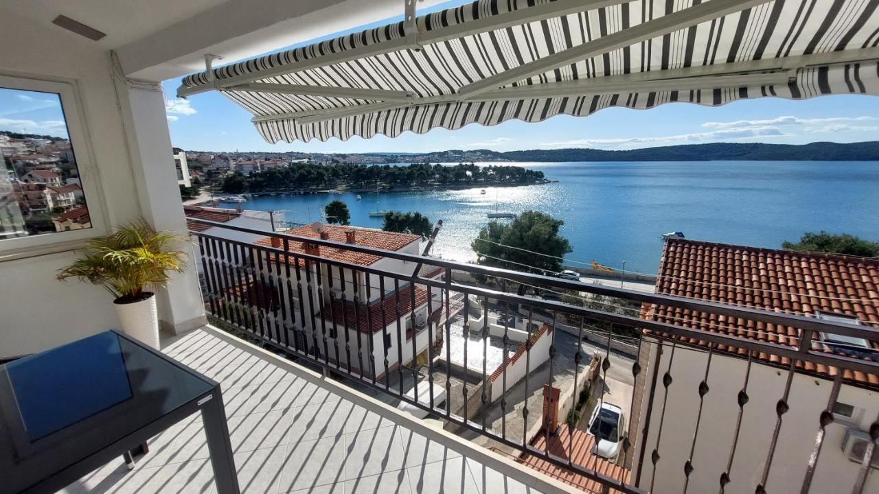 Apartment Kristina Trogir Buitenkant foto
