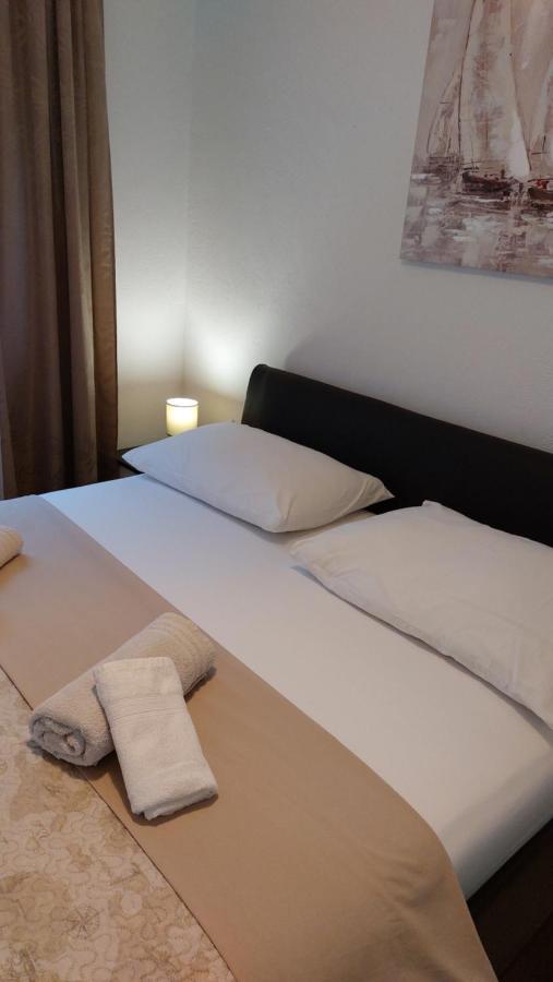 Apartment Kristina Trogir Buitenkant foto