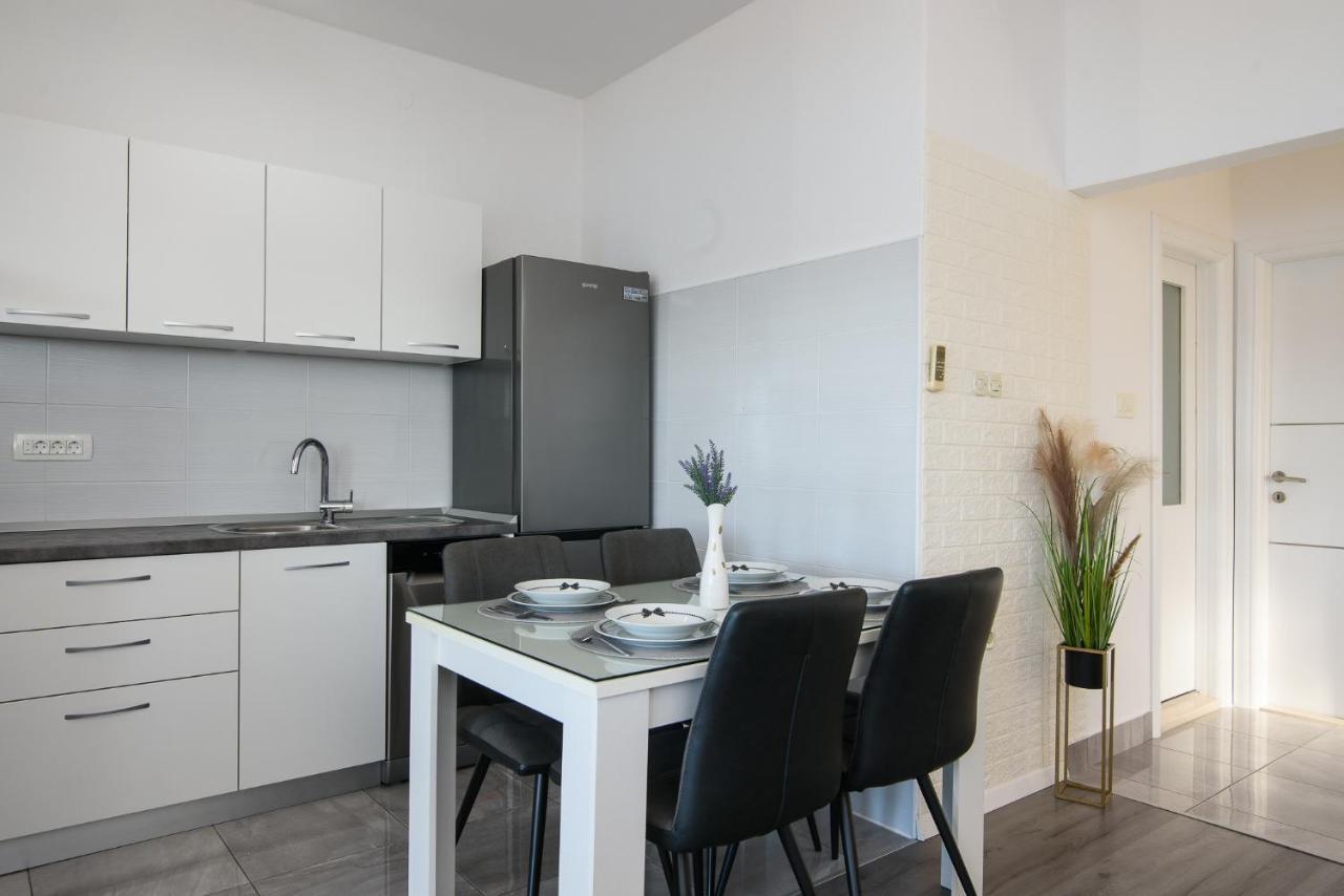 Apartment Kristina Trogir Buitenkant foto