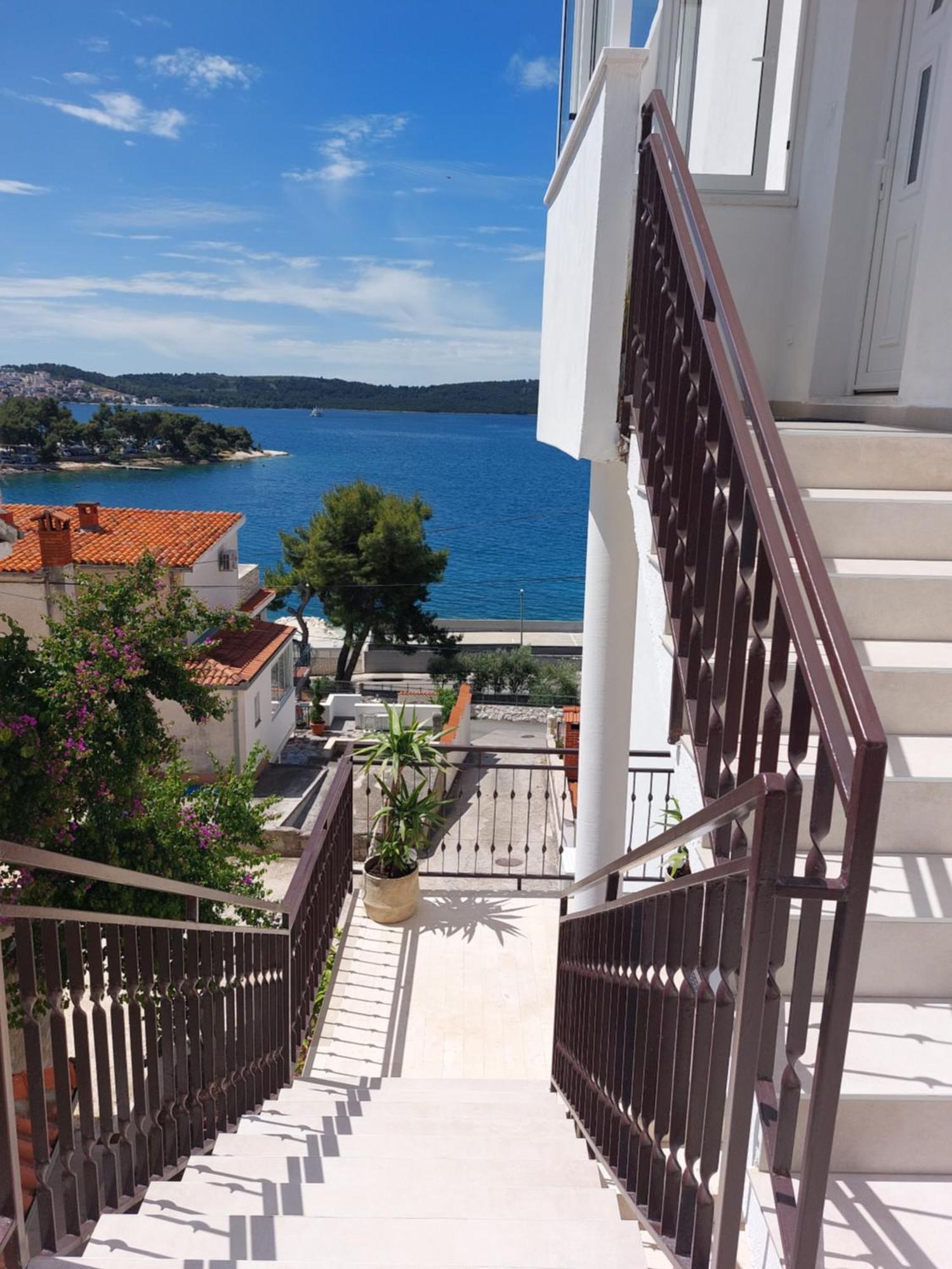 Apartment Kristina Trogir Buitenkant foto